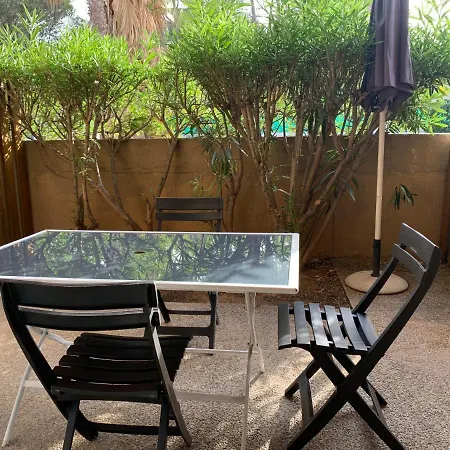 De La Marina Apartment *